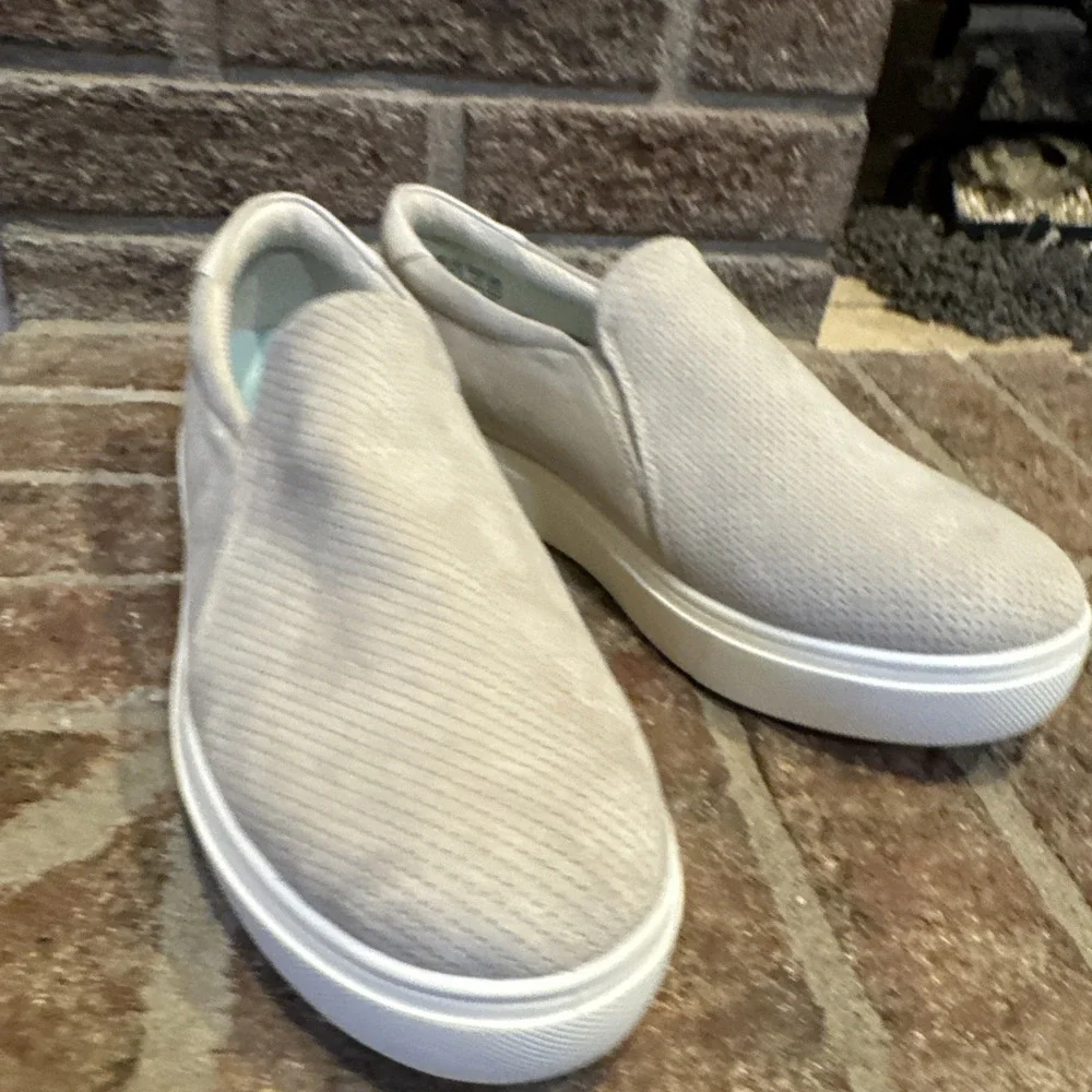 Dr. Scholl's 